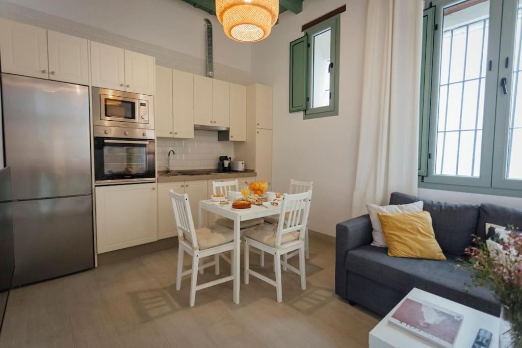 Komodo Gran Poder - Penthouse With Private Pool And Cozy Twin Bedroom Central Apartment Seville Exterior photo