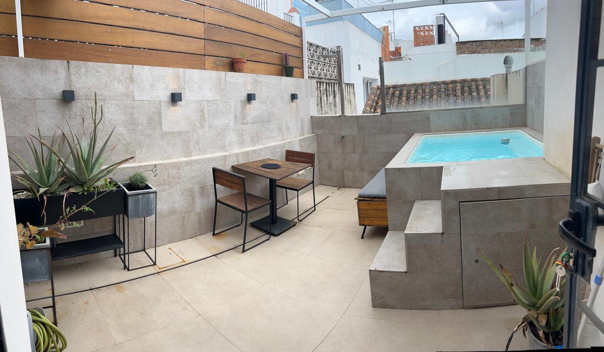 Komodo Gran Poder - Penthouse With Private Pool And Cozy Twin Bedroom Central Apartment Seville Exterior photo