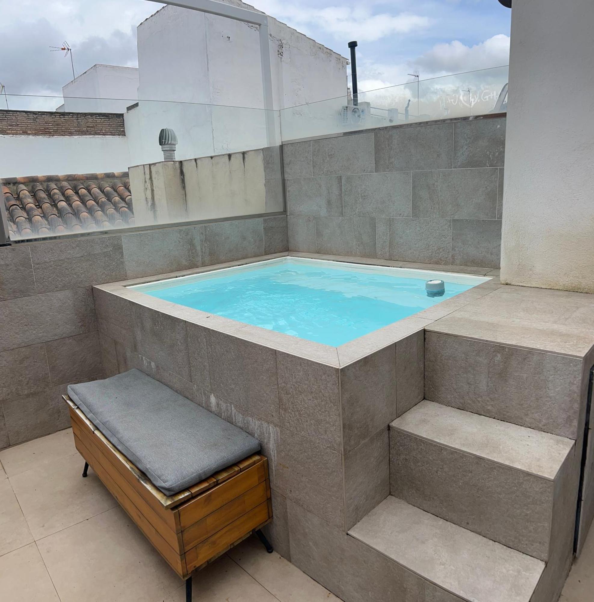Komodo Gran Poder - Penthouse With Private Pool And Cozy Twin Bedroom Central Apartment Seville Exterior photo